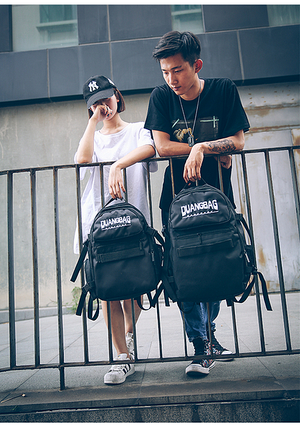 BACKPACK DUANGBAG FOR SKATERS.